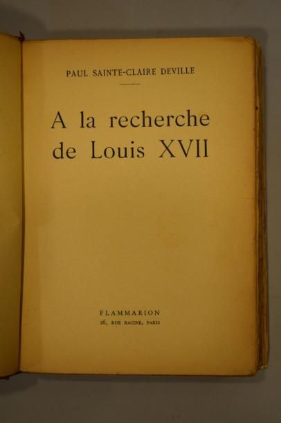 null Lot comprenant : 



- A. DE BEAUCHESNE, Louis XVII, sa vie, son agonie, sa...