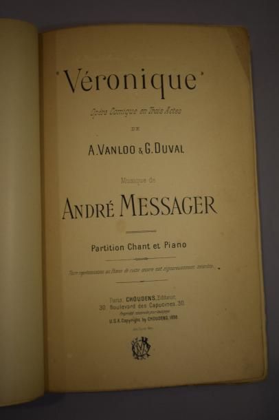  OPERA 
Livret de partitions pour l'opéra "Véronique" d'André Messager, avec un envoi...