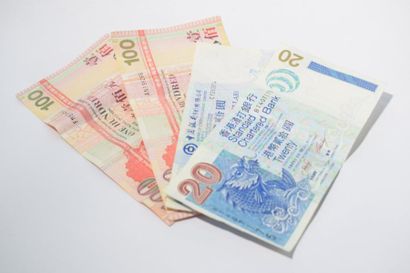 null [ Billets de banque ] [ Hong-Kong ]

Ensemble de quatre billets : 2x100 HK $...