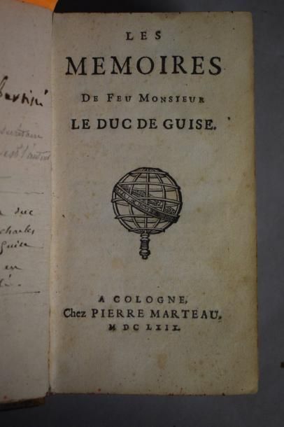 null Lot comprenant : 



- Mémoires de la vie du Lord Lovat. 

Amsterdam, 1747....