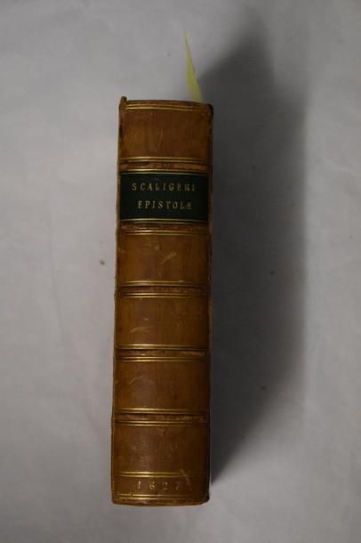 null SCALIGERI Josephi

Epistolae, 1627, reliure postérieure

