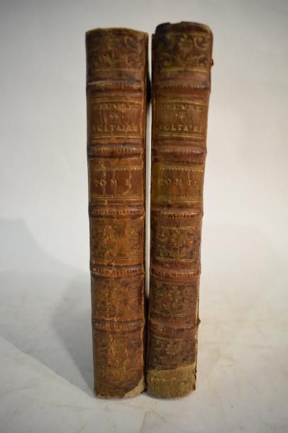 null VOLTAIRE, oeuvres. Amsterdam, Ledet et Compagnie, 1738. 2 vol.

In-8 plein-veau,...