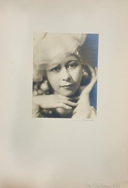 null JACOBI Lotte (1896-1990)

Ensemble de deux portraits d'Olga Klein-Astrachan.

Circa...