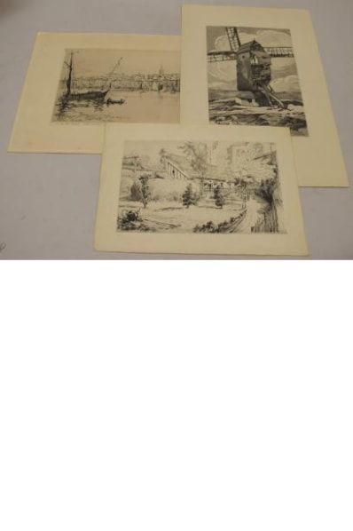 null Lot de trois lithographies : 



MORIN Henry

Le moulin à vent

Lithographie...