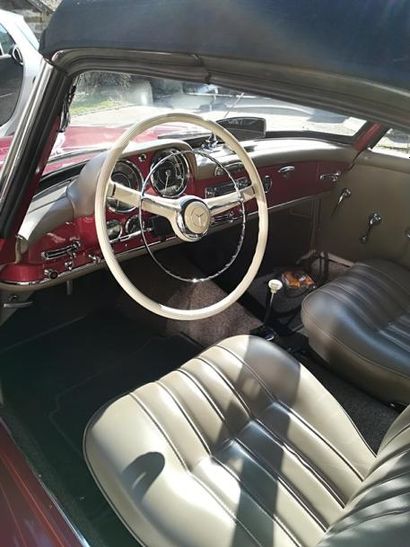 null MERCEDES 190 SL 1956



Rouge métal vernis, intérieur cuir gris, moquettes noires.



Ce...