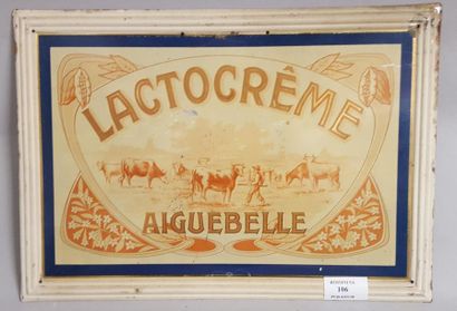 null AIGUEBELLE tôle peinte emboutie. Lactocrême Aiguebelle, décor de vaches au près...