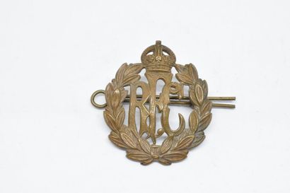 null [ WW1] [ Royaume-Uni ] [ R.F.C.] 

Insigne de coiffure du Royal Flying Corps,...