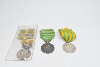 null [ Médaille ] [ Colonies ]

Ensemble de trois médailles :

Médaille coloniale...