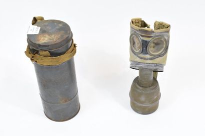 null [ WW2 ] [ Equipement ]

Masque à gaz DUCEL-39-192, cartouche C.P.1938.C - DUCEL...