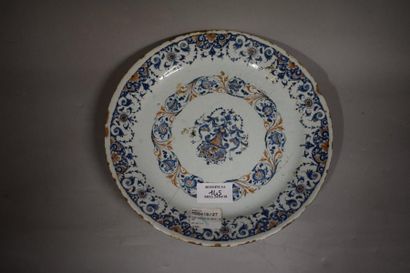 null Assiette faïence de Rouen XVIIIe 

Assiette en faïence à décor polychrome bleu...