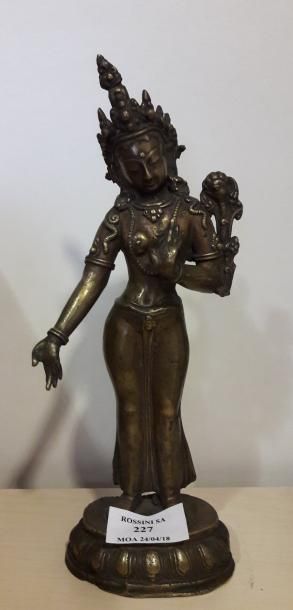 null Bouddha en bronze

Tara

XXème siècle

