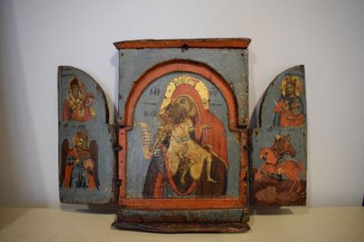 null Triptyque avec au centre la Vierge de Kykkos, sur les volets, trois saints,...