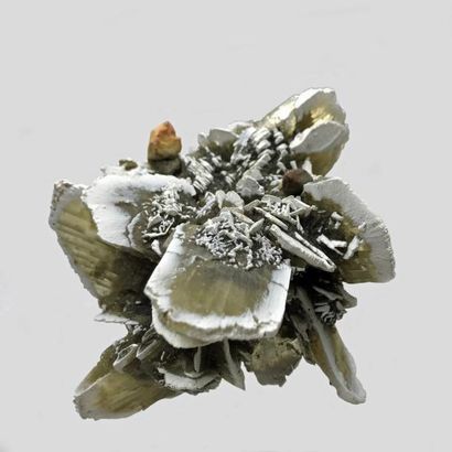 null Elégante association (10 cm) CHALCOPYRITE , quartz hyalin, blende cristallisée,...