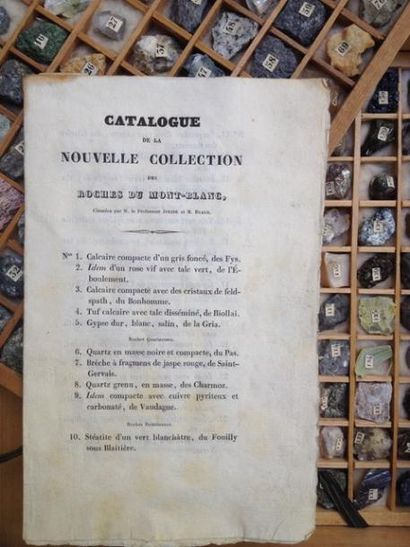 null Collection portative de 140 roches du Mont Blanc présentées dans un coffret...