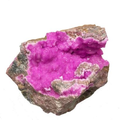 null CALCITE cobaltifère, Kolwezi, Katanga, R.D. Congo: petite géode cristallisée...