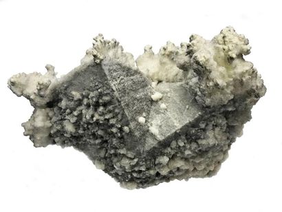 null Deux minéraux du complexe de Trepça, Kosovo. DOLOMITE (23 x 15 x 16 cm) : cristaux...