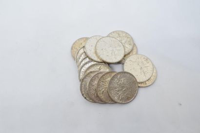 null [ Pièce en argent ]



Lot de pièces de 5 francs " Semeuse " en argent.



Poids...