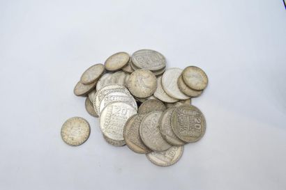 null [ FRANCE ] [ Pièce en argent ] 

- 16 pièces de 2 Francs Semeuse en argent

-...