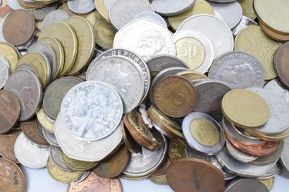 null Lot de pièces de monnaie du XXème siècle, principalement européennes avant l'Euro,...