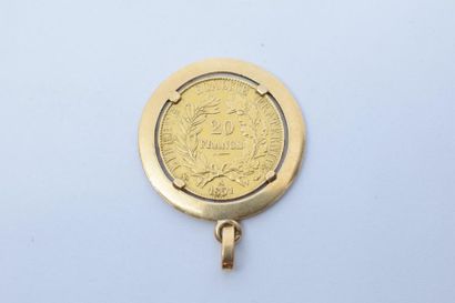 null 1 pièce en or de 20 francs Cérès (1851A).

Poids total : 10 g.