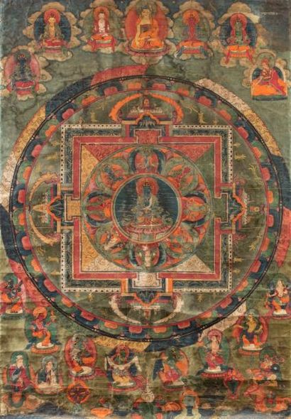 null THANGKA EN POLYCHROMIE ET REHAUTS DORÉS SUR TOILE,

représentant le mandala...