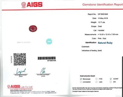 null Rubis sur papier

Poids du rubis : 12.71 ct

Accompagné d'un certificat AIGS...