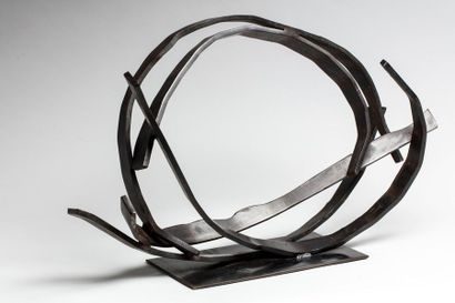 null MALTIER Dominique, né en 1954

Cercles

sculpture en métal soudé et patiné en...