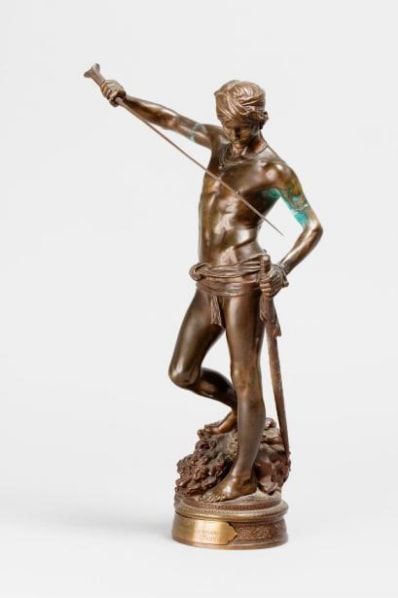 null MERCIÉ Antonin, 1845/1916

David vainqueur

bronze à patine brune (usures et...
