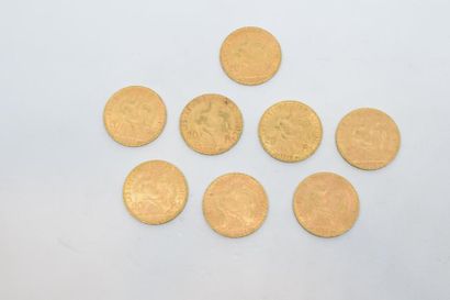 null [ Pièce en or ]

Huit pièces de 20 francs " Coq " avec tranche inscrite LIBERTE-EGALITE-FRATERNITE

(...