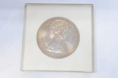 null [ Médaille ] 

Médaille commémorative des jeux du Commonwealth de 1974 en cupro-nickel.

Avers...