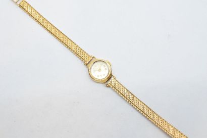 null Montre bracelet de dame en or jaune 18k (750), cadran à chiffres arabes pour...