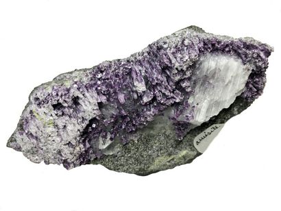 null Peu fréquente amésite cristallisée (10 cm), mine Saranovskii, Oural, Russie...