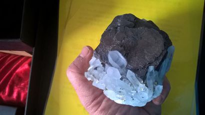 null Sphalérite / quartz de Madan, Bulgarie (10 cm)