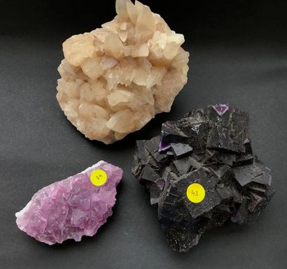 Trois minéraux nord-américains : fluorine...