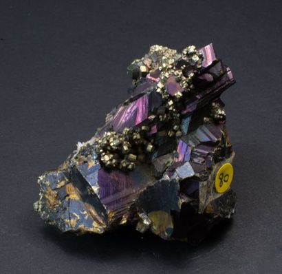 null Trois jolis petits sulfures du Pérou : aiguilles de quartz hyalin, pyrite, blende...