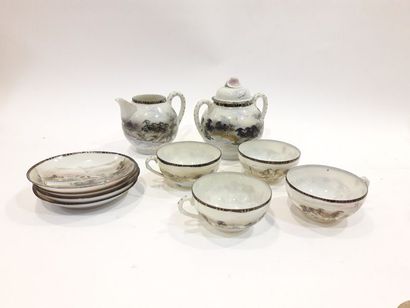 null Service à thé en porcelaine coquille d'oeuf 

Chine vers 1930.
