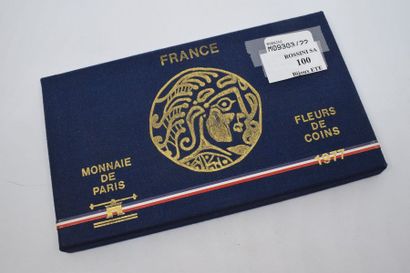 null MONNAIE DE PARIS

Coffret Fleurs de coins 1977 composé de 9 pièces.

Dans sa...
