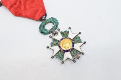 null Médaille de chevalier de la Légion d'Honneur. Petits accidents.