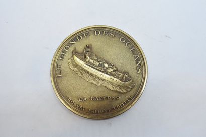 null Médaille en bronze d'après Duboc. 

A l'avers : commandant Jacques Yves Cousteau....