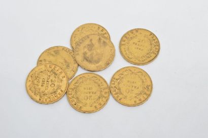 null Ensemble de sept pièces en or de type Napoléon tête nue 1854 A.

Poids : 45,15...
