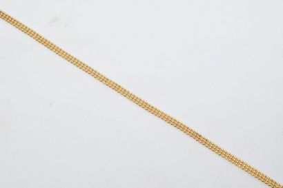 null Bracelet 3 rangs en or jaune 18k (750) à maille boule. 

Poids : 2.17 g. - Longueur...
