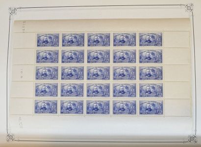 null [ France ]

Bel ensemble de timbres montés sur charnières sur feuilles YTdont...