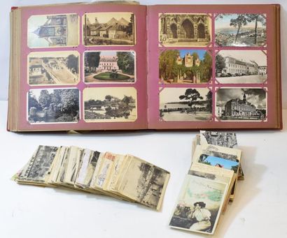 null VRAC - REGIONALISME 

Ensemble de deux petits cartons de cartes postales anciennes...
