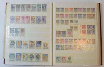 null EUROPE

Ensemble de deux albums de timbres de pays européens. XXème. Majoritairement...