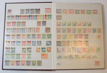 null ASIE

Ensemble de quatre albums de timbres principalement Laos, Australie, Hong-Kong,...