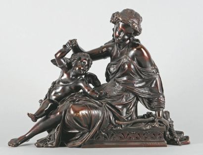 Albert Ernest CARRIER-BELLEUSE Vénus désarmant l'Amour Bronze à patine brune, sur...