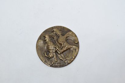 null [ RENE ICHE ]

Médaille en bronze à patine brune, représentant des coqs combattants,...