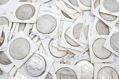 null Lot de 98 pièces de 5 Francs en argent françaises du Directoire (1795-1799)...