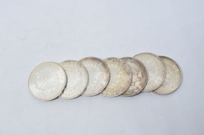 null Ensemble de pièces en argent de type Hercule 50 francs.

Poids : 210 g. - Majoritairement...