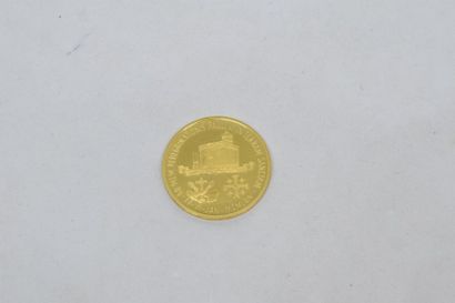 null Médaille papale en or 900 millième au buste de Paul VI. 

Poids : 9.90 g. 